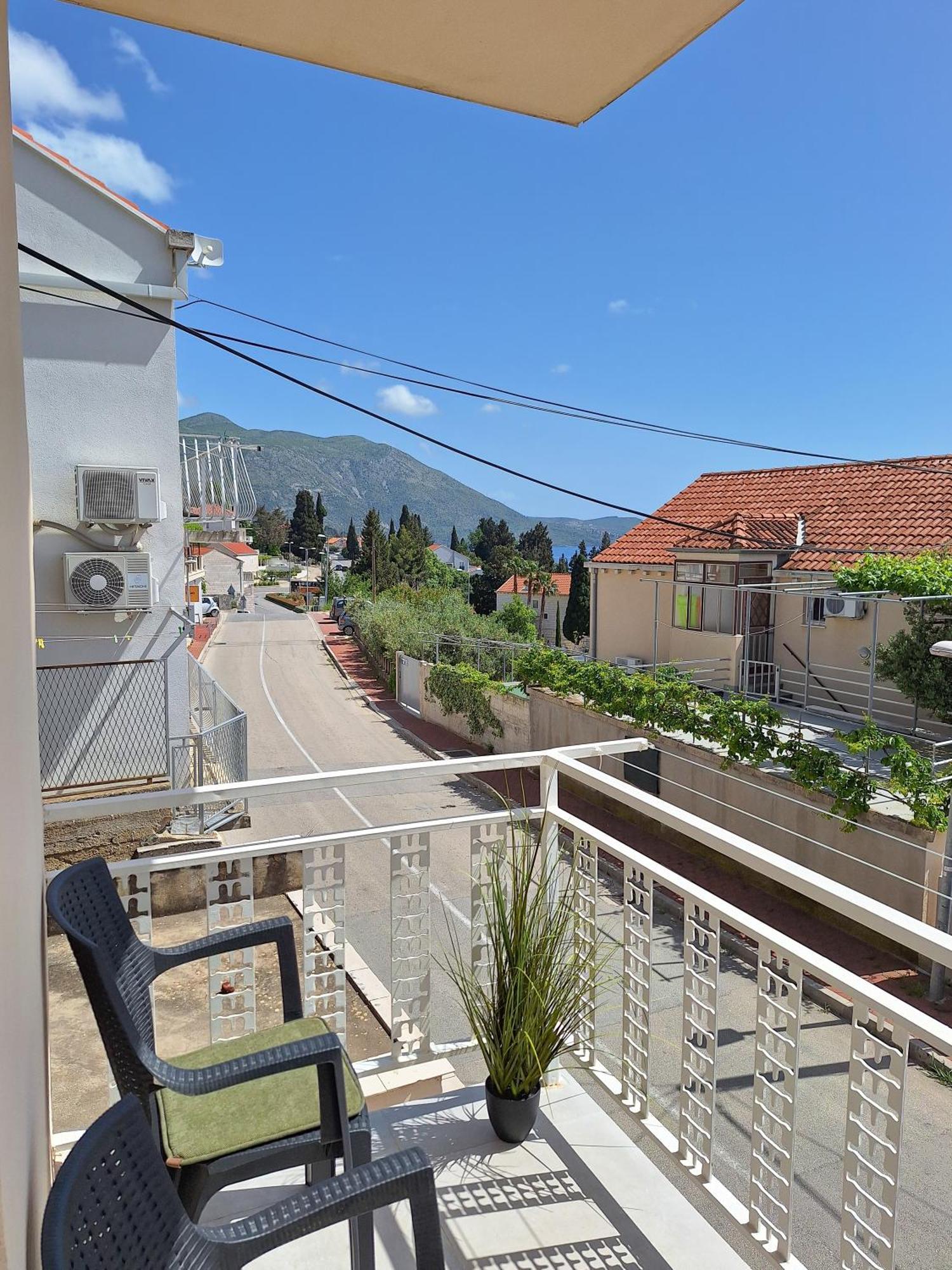 Pin Apartment Mlini
