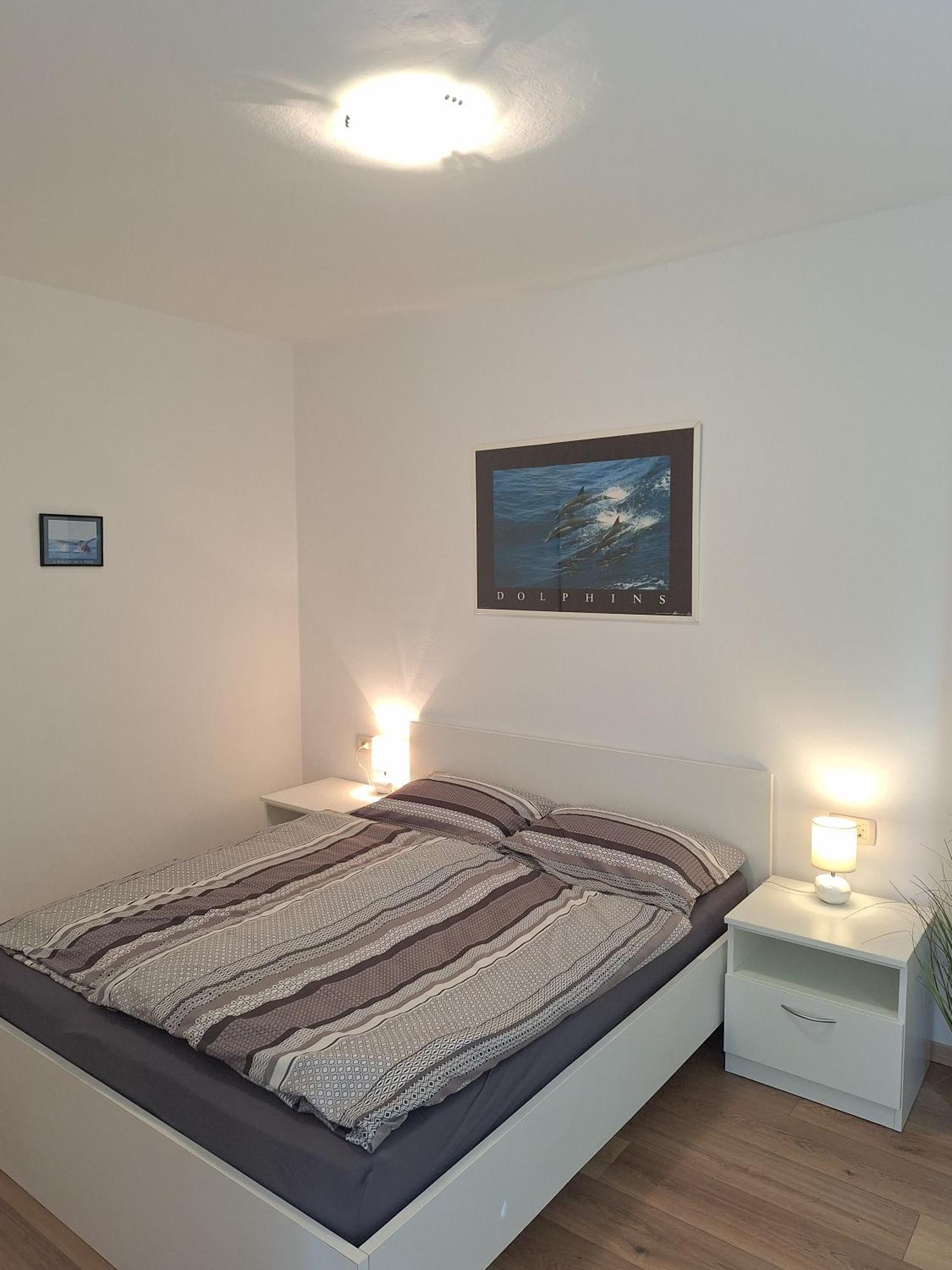 Apartment Pin